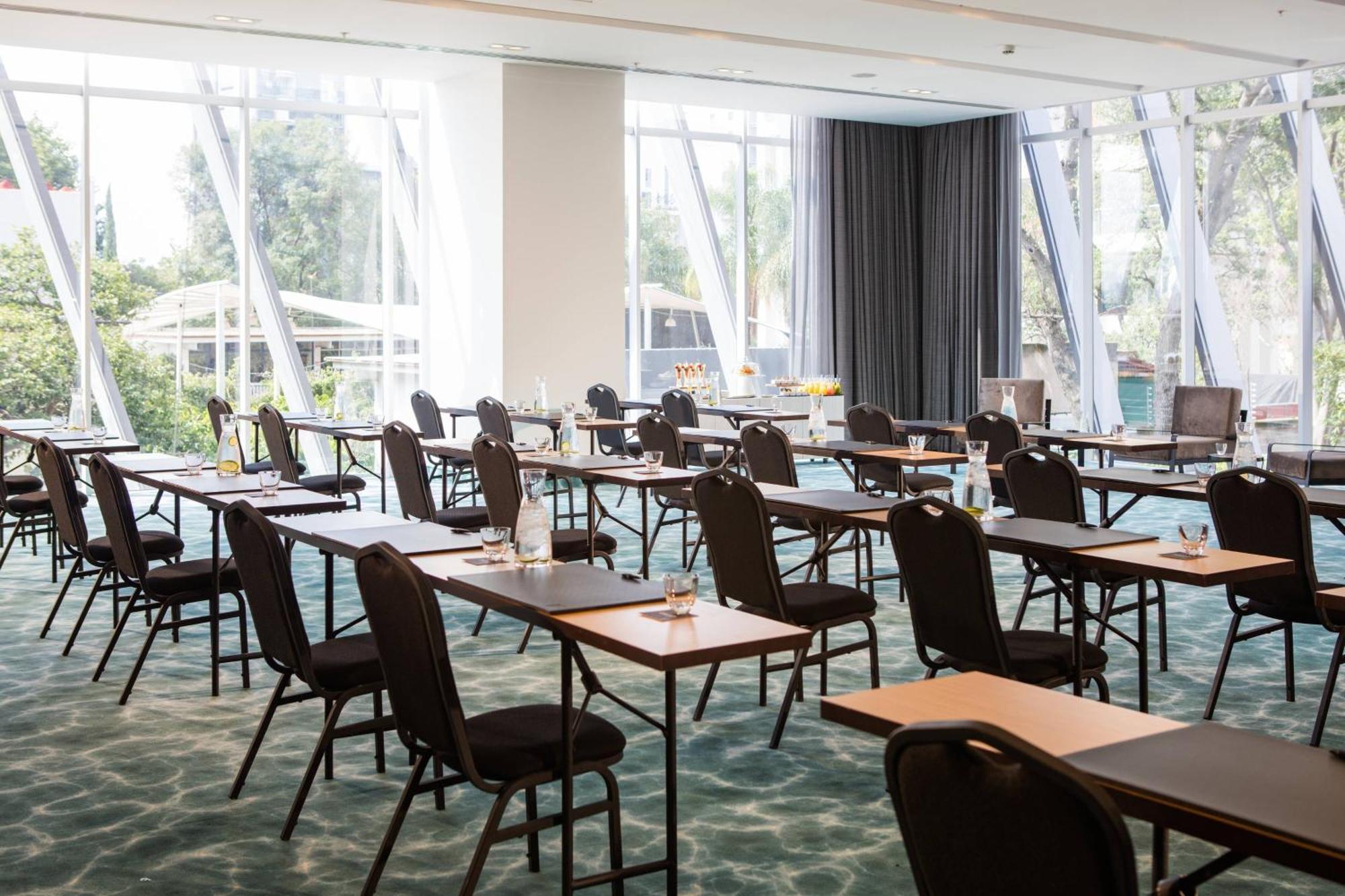 Ac Hotel By Marriott Guadalajara Mexico Eksteriør bilde