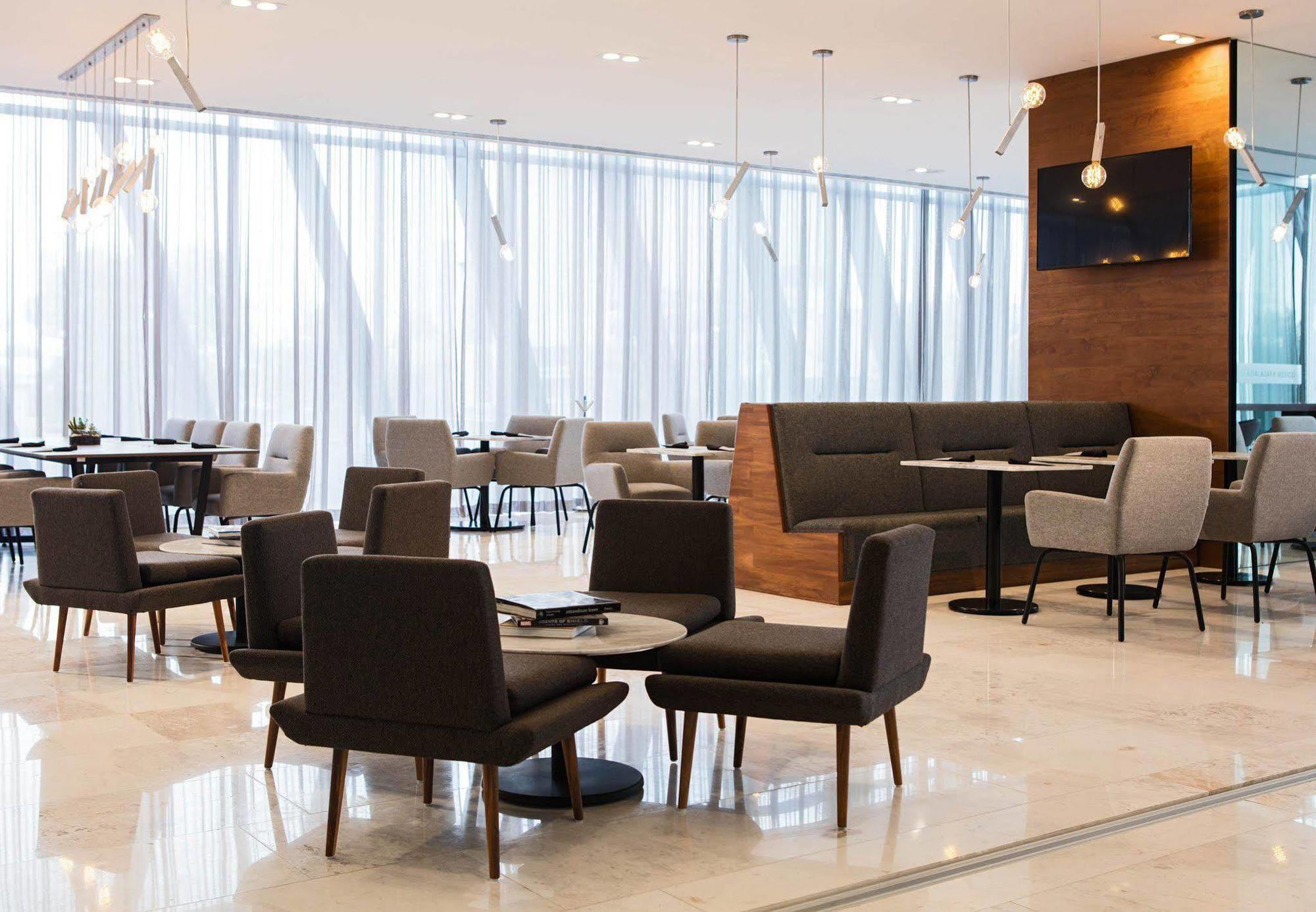 Ac Hotel By Marriott Guadalajara Mexico Eksteriør bilde
